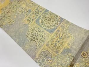 横段に華文模様織出し袋帯